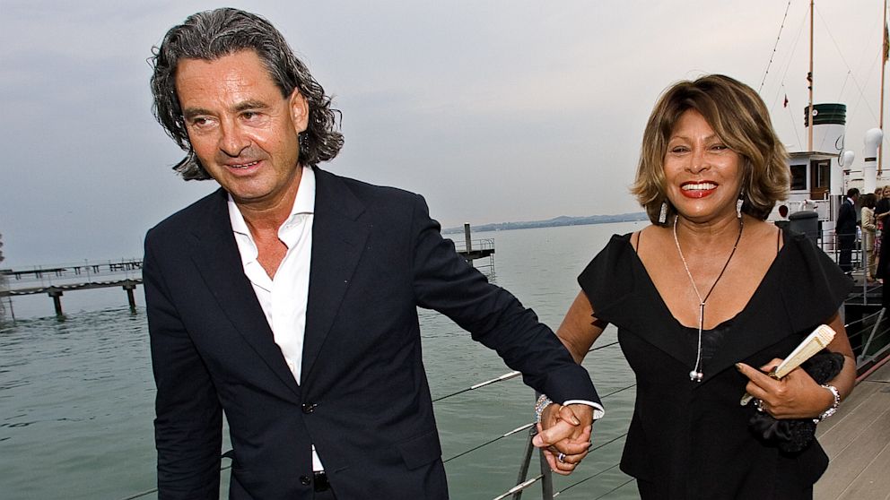 PHOTO: Singer Tina Turner, right, and her long-term German partner Erwin Bach, arrive for the premiere of Giacomo Puccinis "Tosca" at Lake Constance in Bregenz, July 19, 2007.
